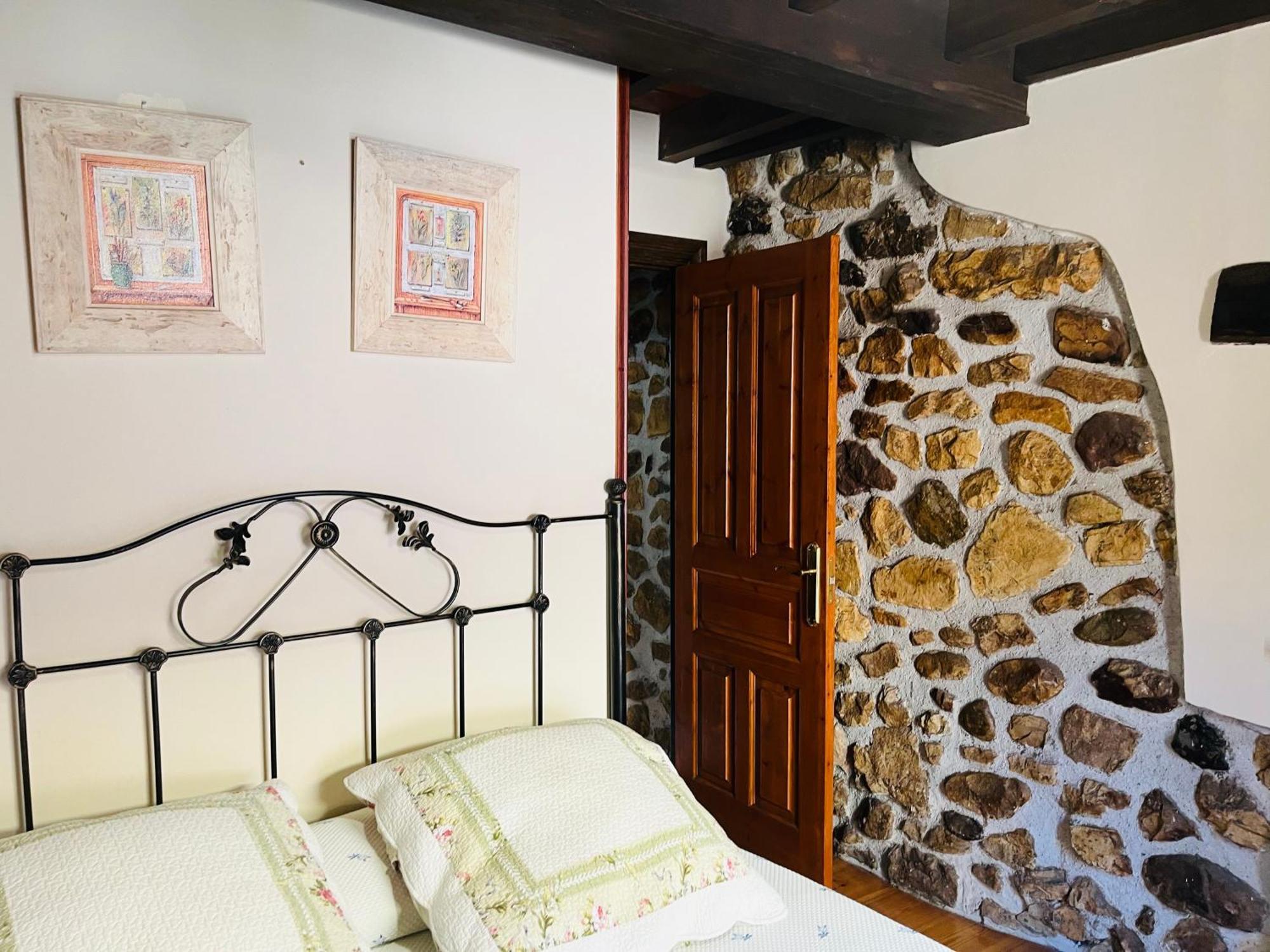 Las Rozas Casa Diego מראה חיצוני תמונה